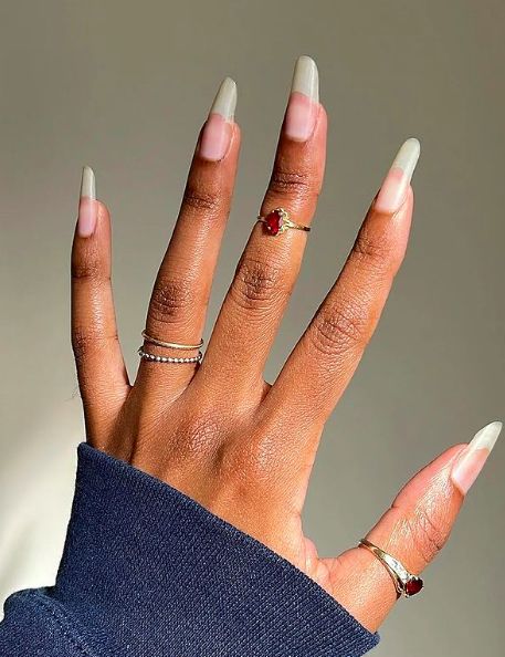 How to Strengthen Weak Toenails Naturally – What Actually Works